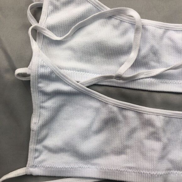 New True by Rue 21 3 White No Pads Seamless Wireless Bras Size M 34B 34C Teens - Picture 2 of 12